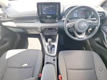 Used Toyota Yaris 2021 for sale - 74793333: Photo