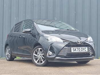 Used Toyota Yaris 2020 for sale - 79153221: Photo