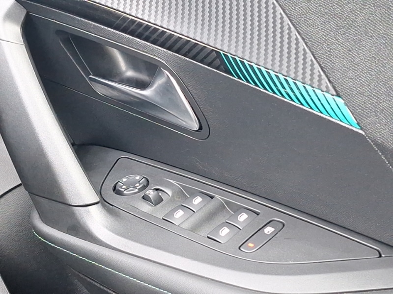 Used Peugeot 2008 2023 for sale - 77822963: Photo 11