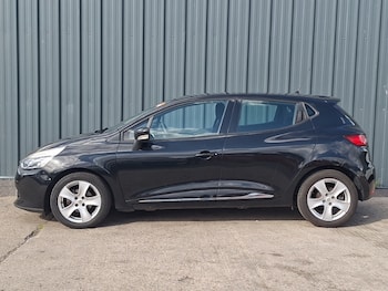 Used Renault Clio 2015 for sale - 75695843: Photo