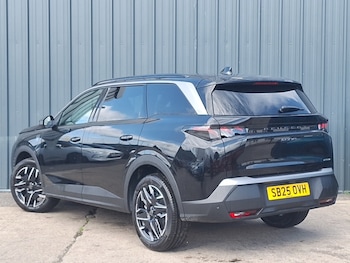 Used Peugeot 5008 2025 for sale - 76518715: Photo