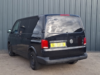 Used Volkswagen Transporter 2021 for sale - 76450683: Photo
