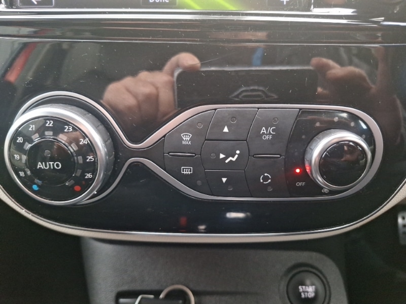 Used Renault Captur 2018 for sale - 76771425: Photo 16