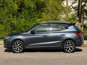 Used SEAT Arona 2018 for sale - 79368176: Photo