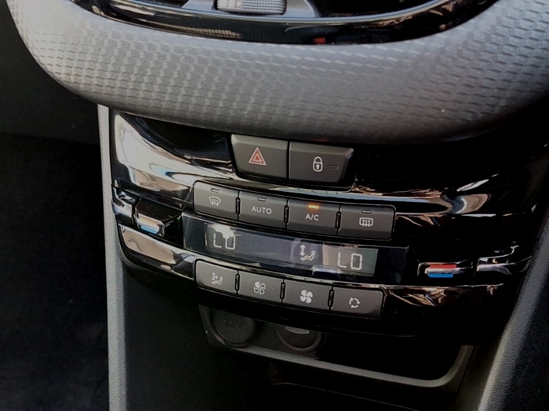 Used Peugeot 2008 2019 for sale - 77969339: Photo 13