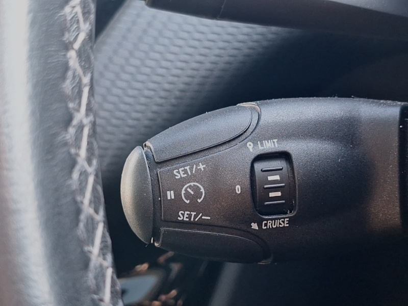 Used Peugeot 2008 2019 for sale - 77969339: Photo 15