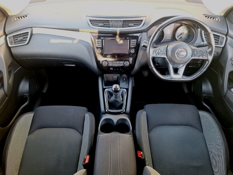 Used Nissan Qashqai 2018 for sale - 76779387: Photo 2