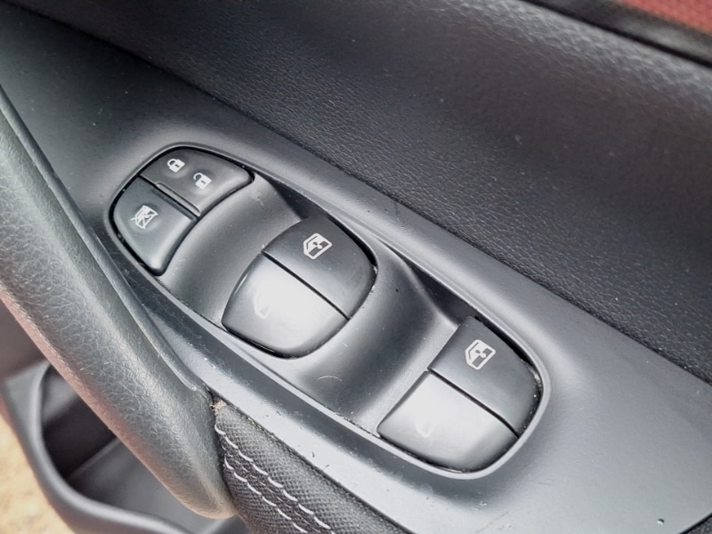 Used Nissan Qashqai 2018 for sale - 77623027: Photo 12