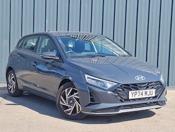Used Hyundai i20 2024 for sale - 78467499: Photo