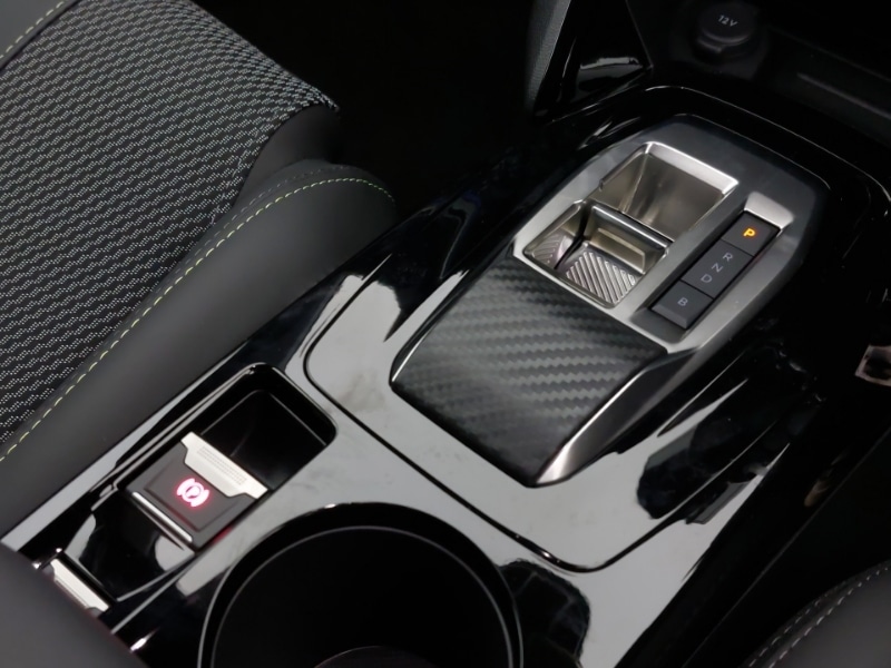 Used Peugeot 2008 2025 for sale - 76410937: Photo 16