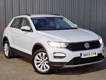 Volkswagen T-Roc feature image