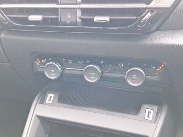 Used Citroen C4 2025 for sale - 76264837: Photo 13