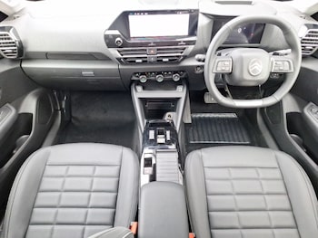Used Citroen C4 2025 for sale - 76264837: Photo 2