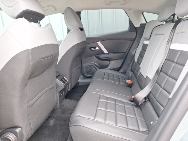 Used Citroen C4 2025 for sale - 76264837: Photo 6