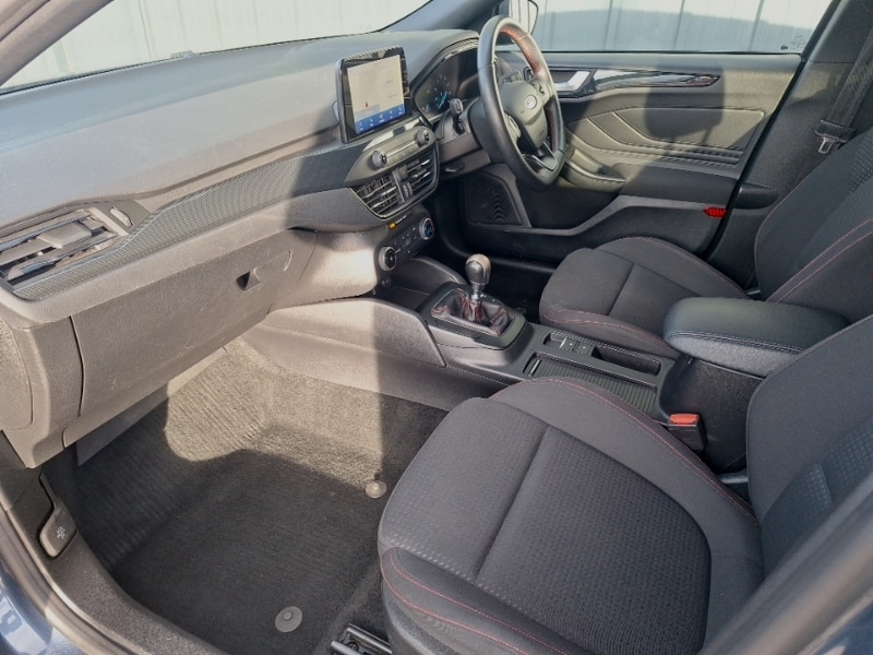 Used Ford Focus 2018 for sale - 77338408: Photo 5