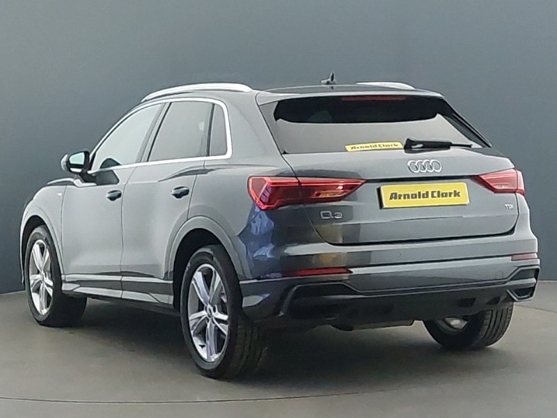 Used Audi Q3 2021 for sale - 77448530: Photo 3