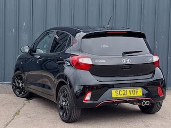 Used Hyundai i10 2021 for sale - 79707215: Photo