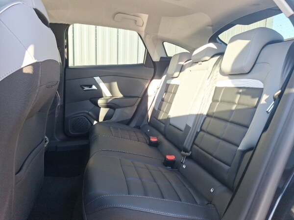 Used Citroen C4 2025 for sale - 76282271: Photo 6