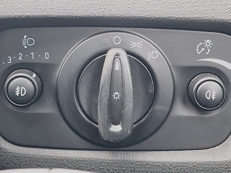 Used Ford Fiesta 2017 for sale - 78132787: Photo 11