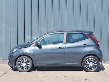 Used Toyota AYGO 2019 for sale - 78415602: Photo
