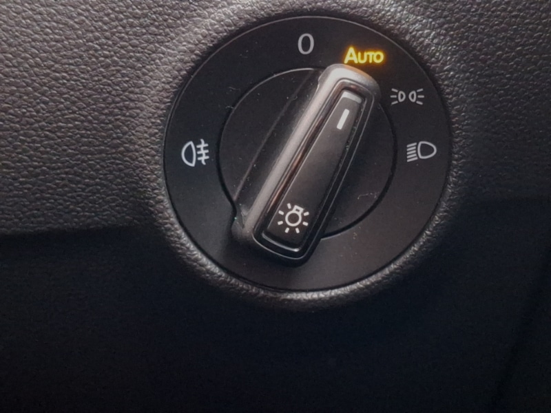 Used Volkswagen T-Roc 2023 for sale - 77371200: Photo 13