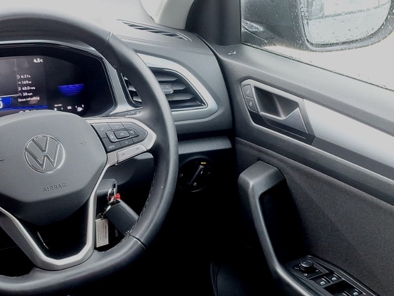 Used Volkswagen T-Roc 2023 for sale - 77371200: Photo 19