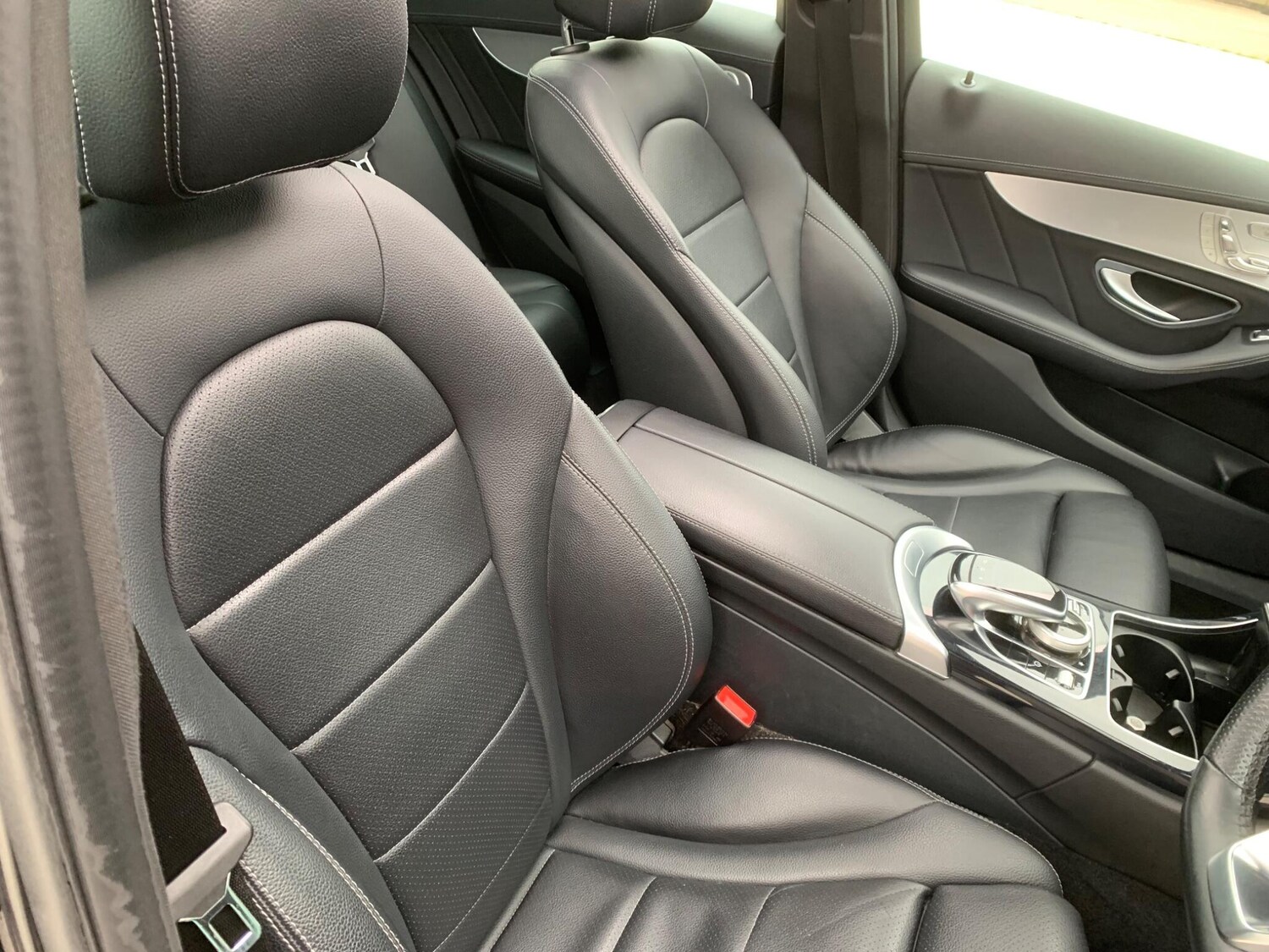 Used Mercedes-Benz C Class 2015 for sale - 76388556: Photo 15