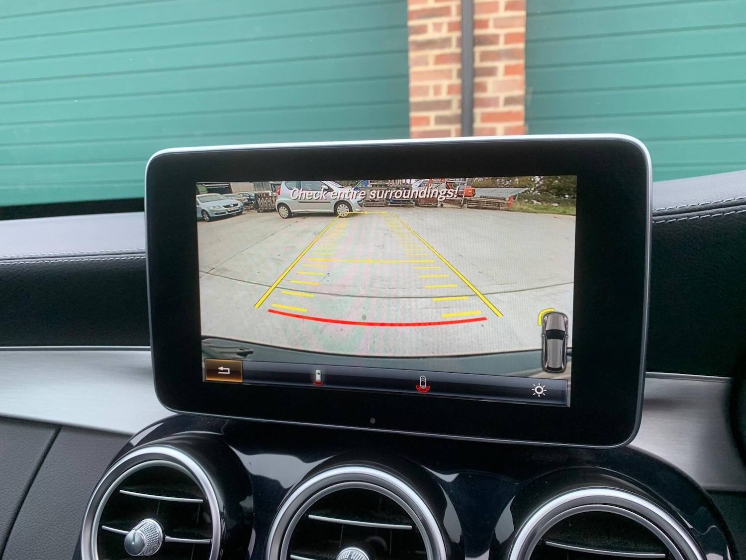 Used Mercedes-Benz C Class 2015 for sale - 76388556: Photo 26