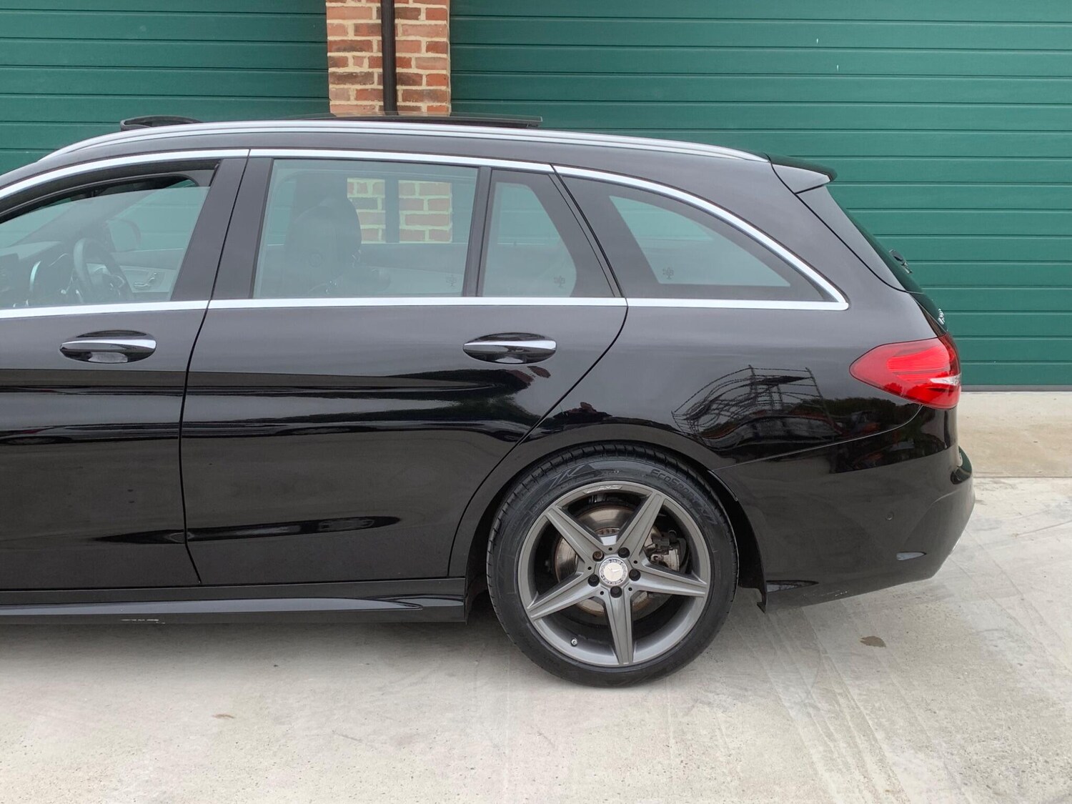 Used Mercedes-Benz C Class 2015 for sale - 76388556: Photo 41