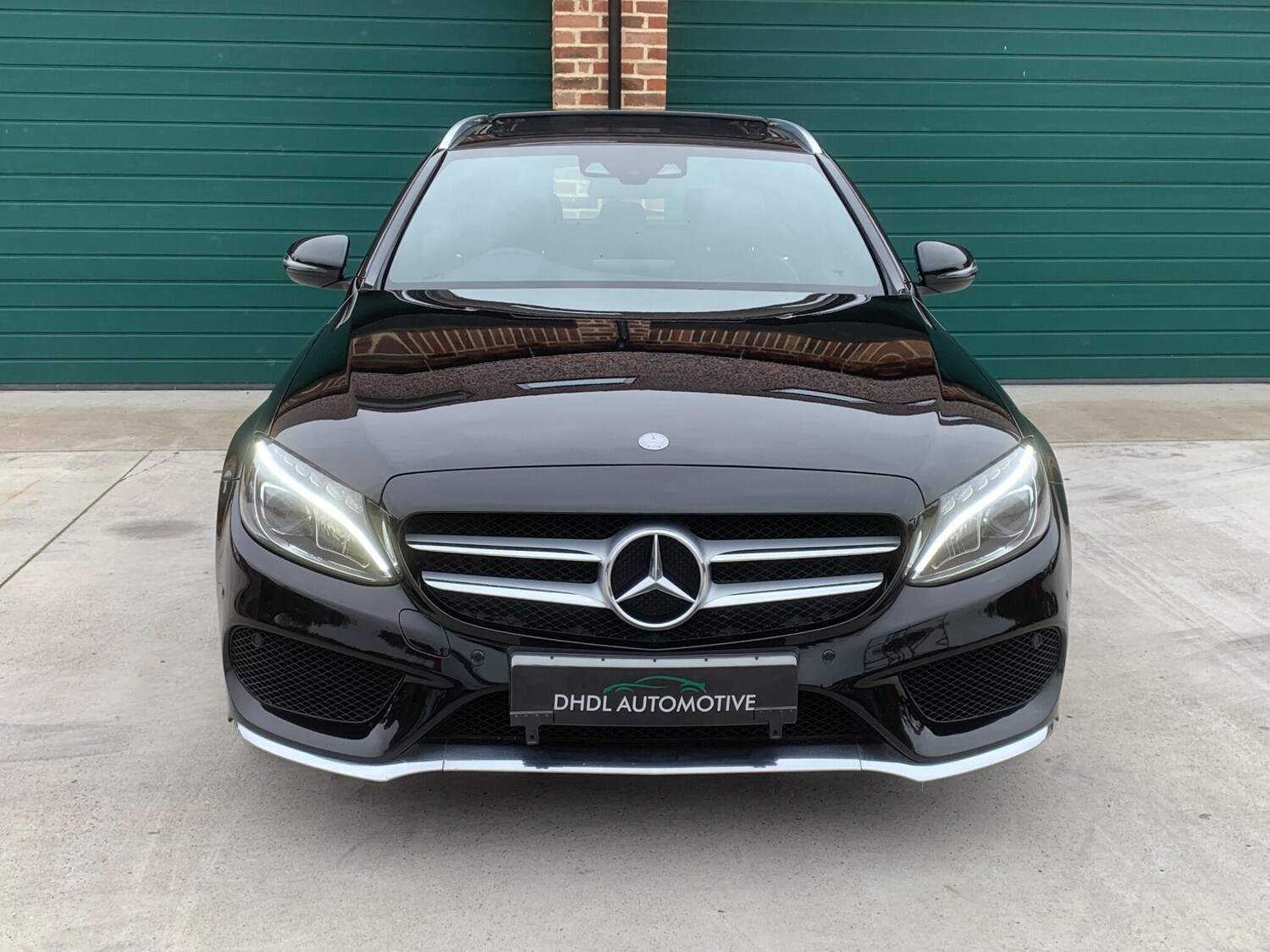 Used Mercedes-Benz C Class 2015 for sale - 76388556: Photo 44