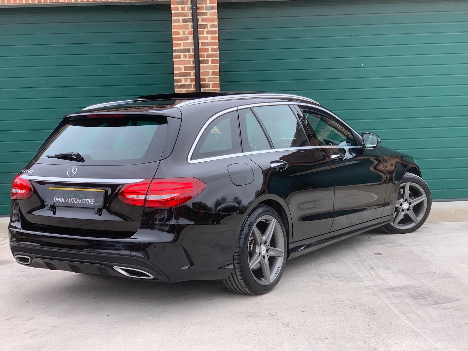 Used Mercedes-Benz C Class 2015 for sale - 76388556: Photo 46