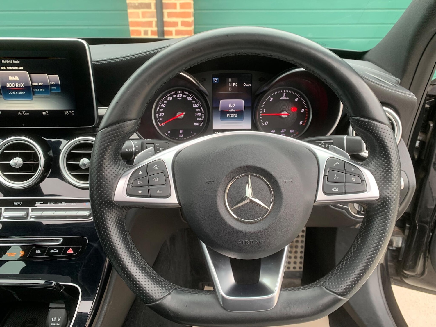 Used Mercedes-Benz C Class 2015 for sale - 76388556: Photo 5