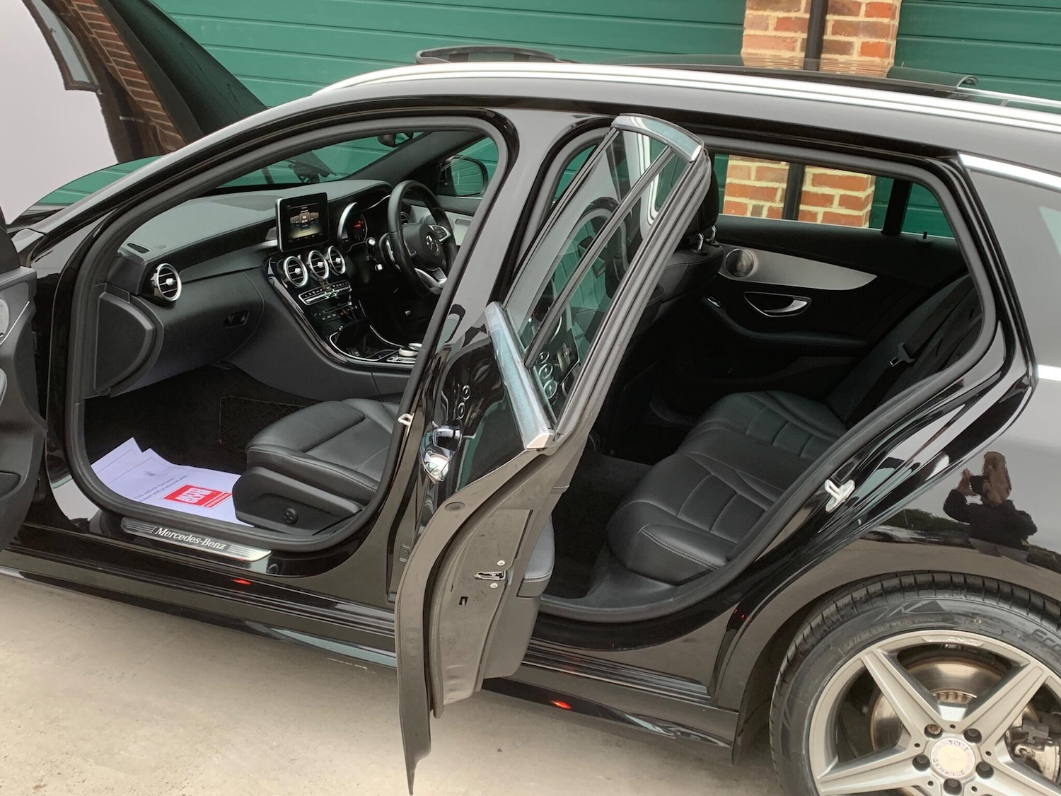 Used Mercedes-Benz C Class 2015 for sale - 76388556: Photo 51