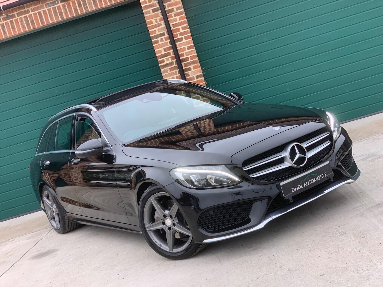 Used Mercedes-Benz C Class 2015 for sale - 76388556: Photo 56