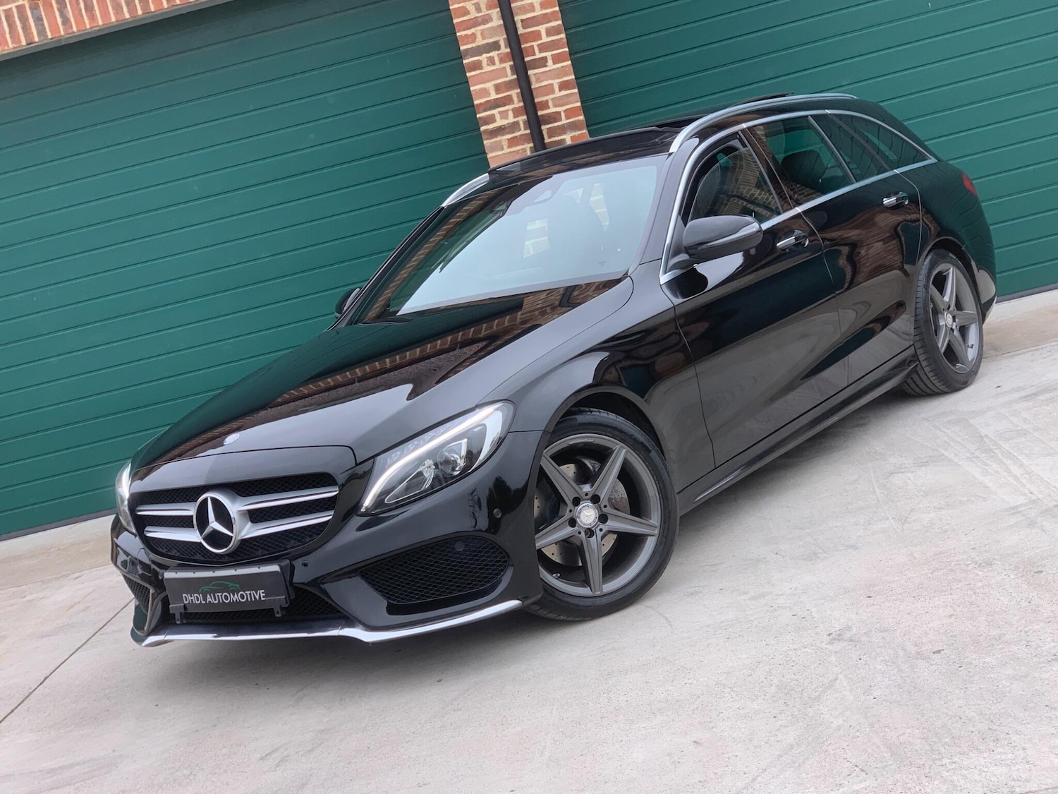 Used Mercedes-Benz C Class 2015 for sale - 76388556: Photo 59