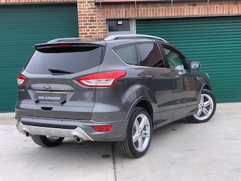 Used Ford Kuga 2015 for sale - 76511958: Photo