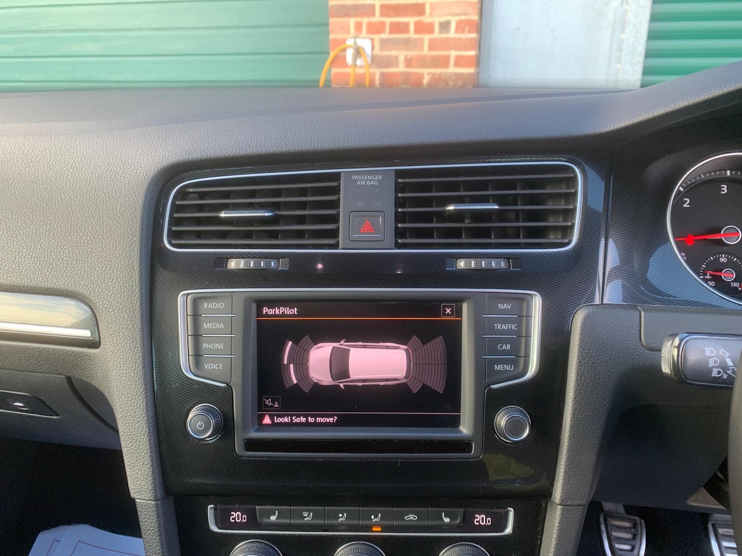 Used Volkswagen Golf 2016 for sale - 76484457: Photo 24