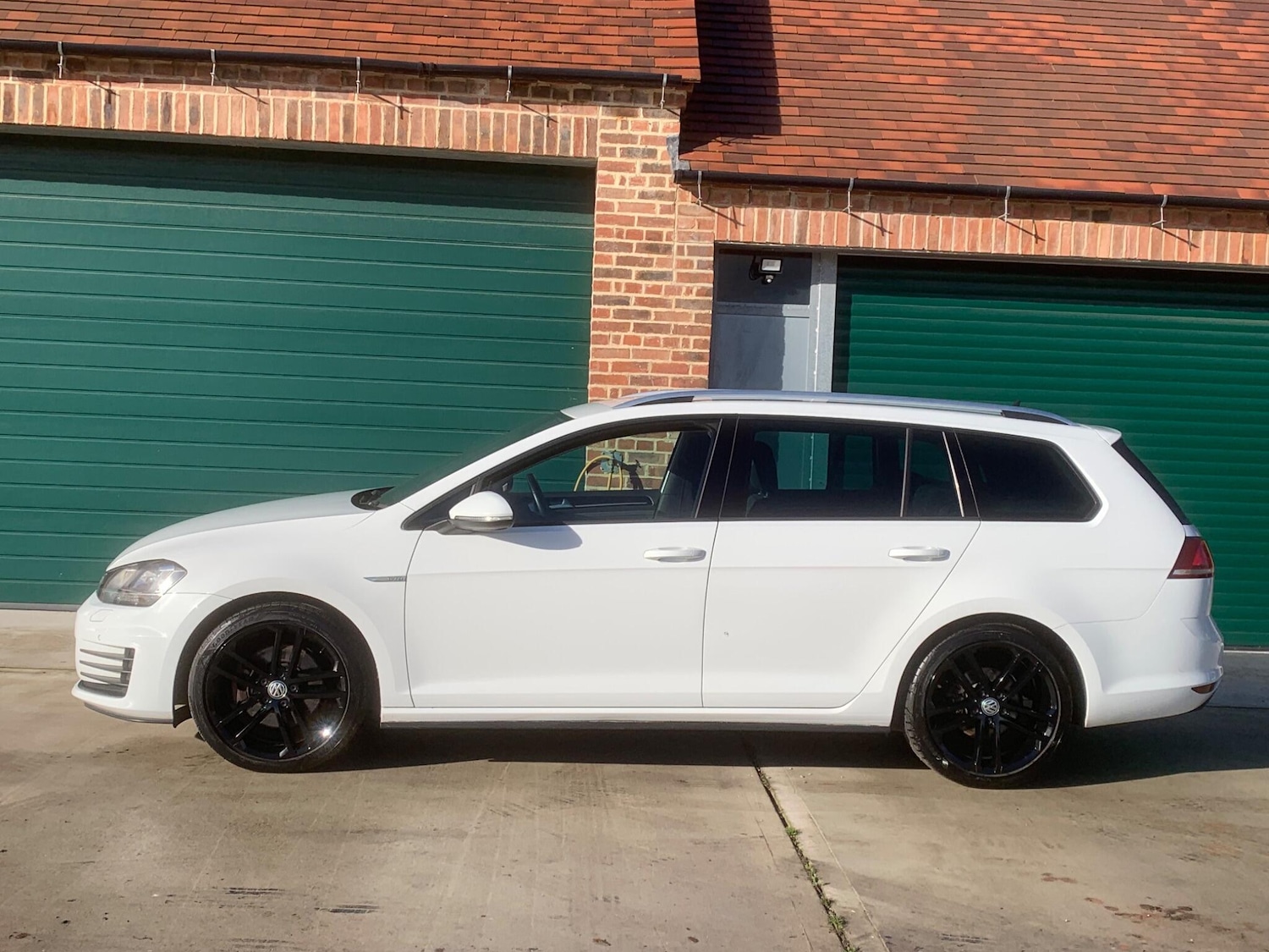 Used Volkswagen Golf 2016 for sale - 76484457: Photo 38