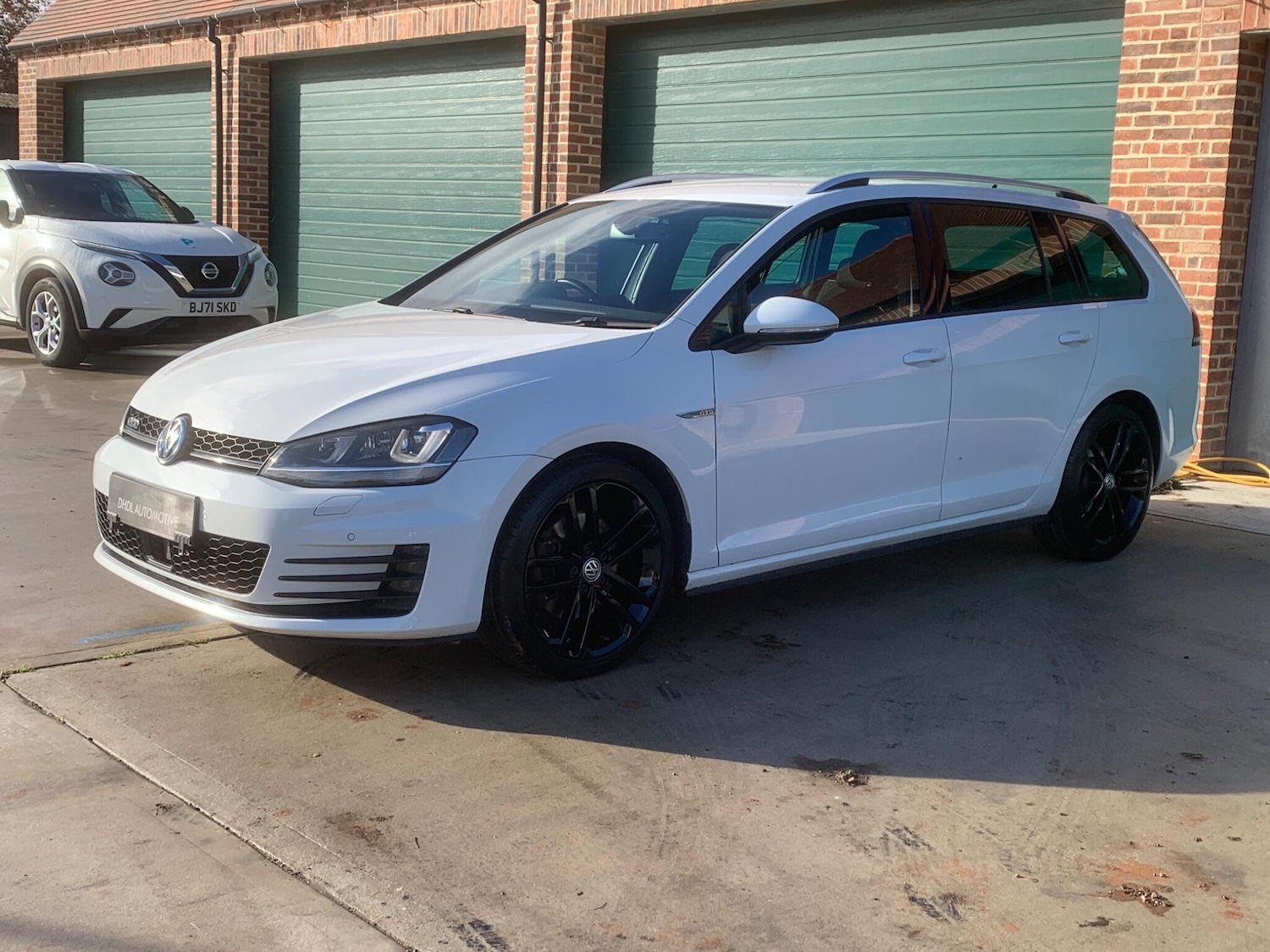 Used Volkswagen Golf 2016 for sale - 76484457: Photo 44