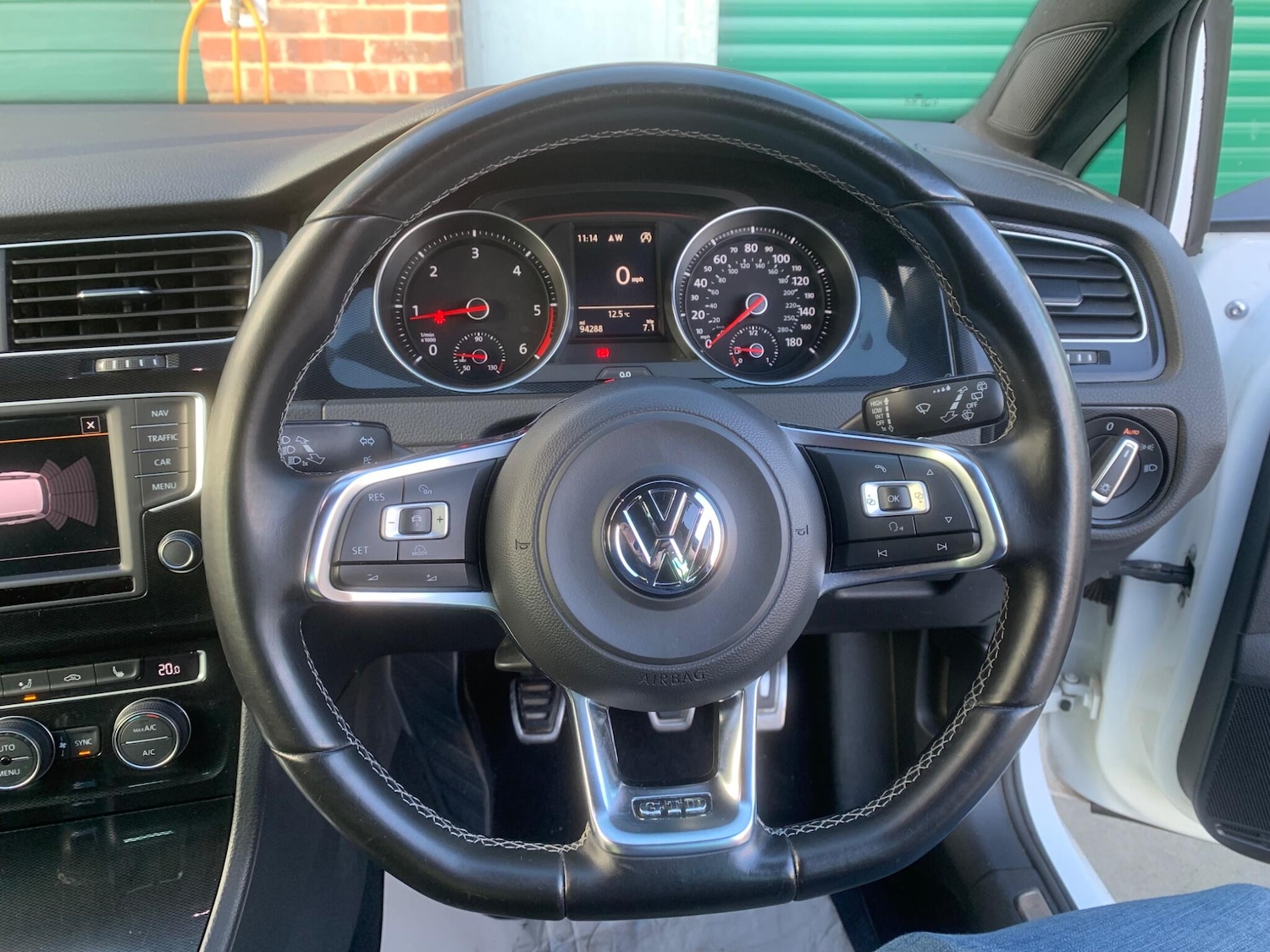 Used Volkswagen Golf 2016 for sale - 76484457: Photo 6