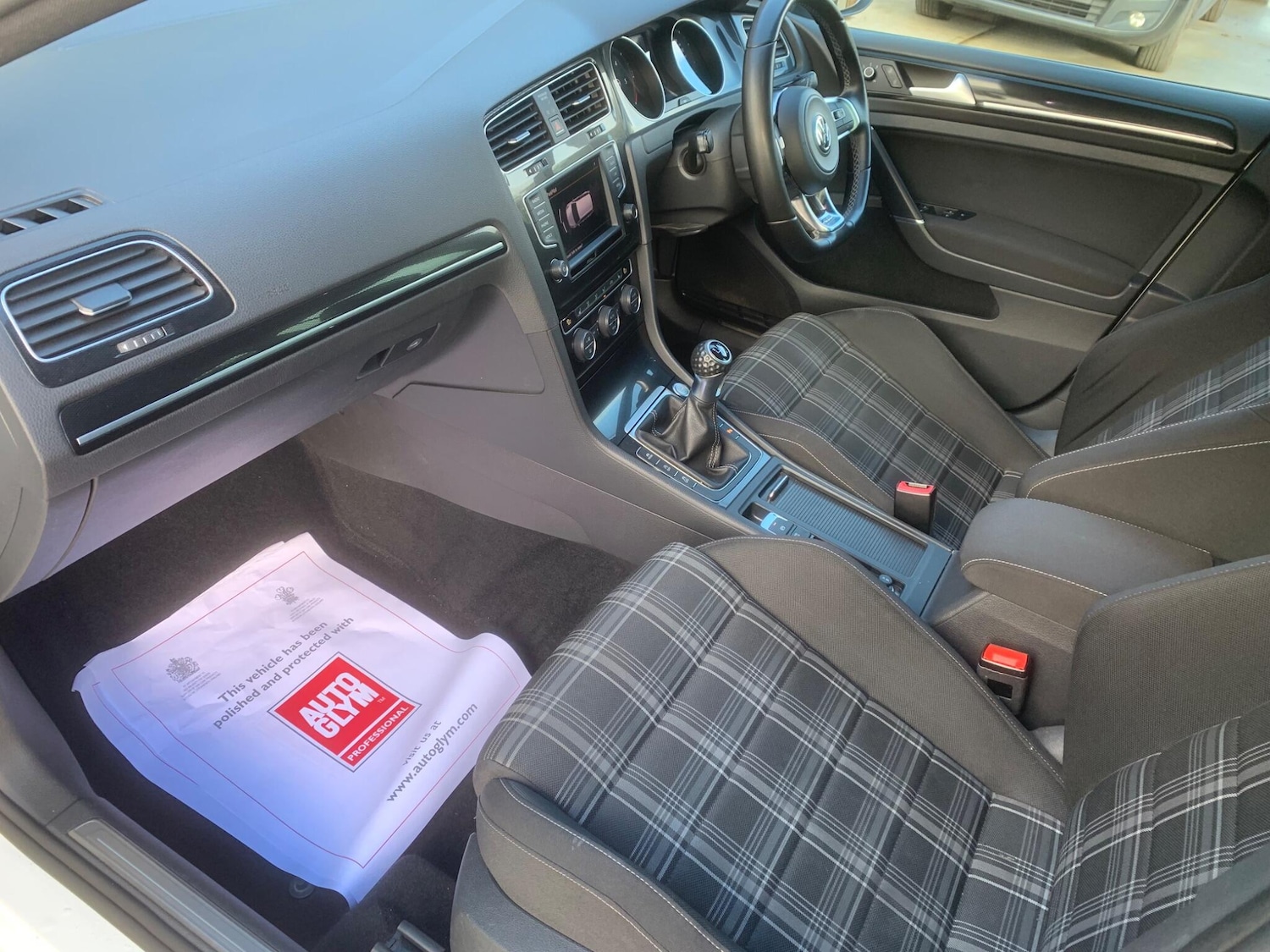 Used Volkswagen Golf 2016 for sale - 76484457: Photo 8