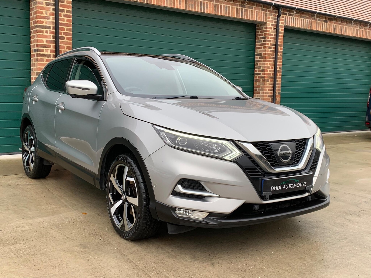 Used Nissan Qashqai 2018 for sale - 76573576: Photo 42