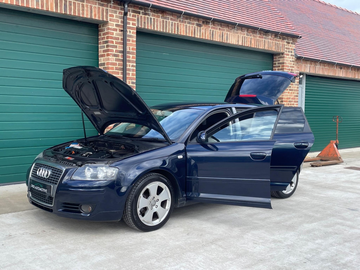 Used Audi A3 2005 for sale - 78033699: Photo 27