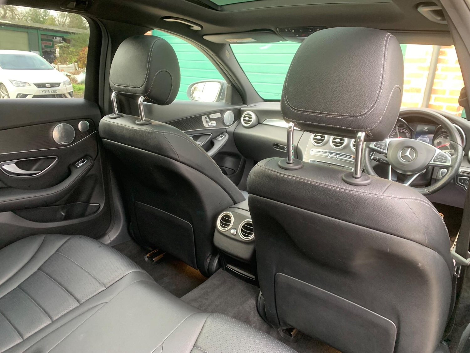 Used Mercedes-Benz C Class 2017 for sale - 76742920: Photo 13