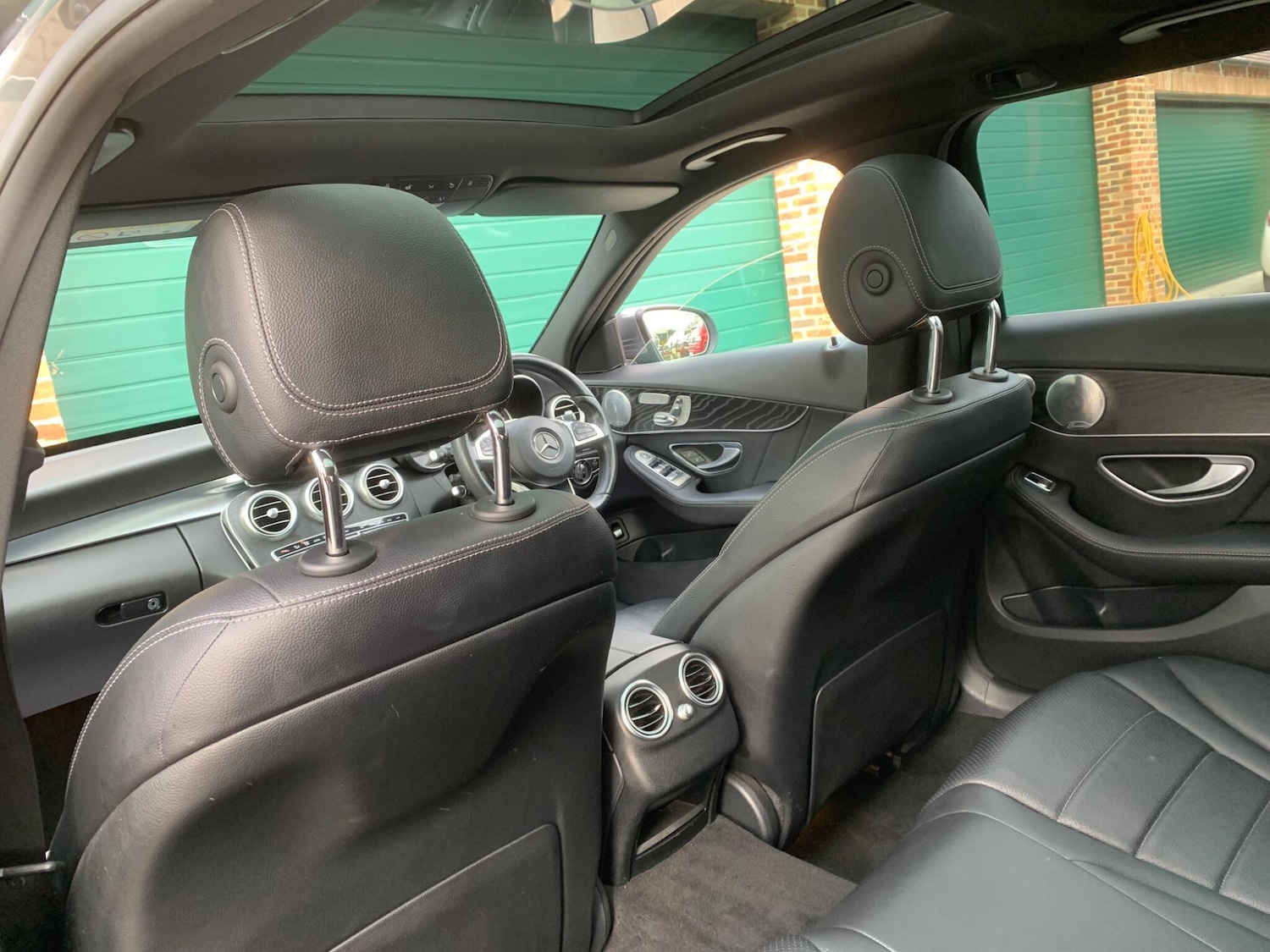 Used Mercedes-Benz C Class 2017 for sale - 76742920: Photo 15