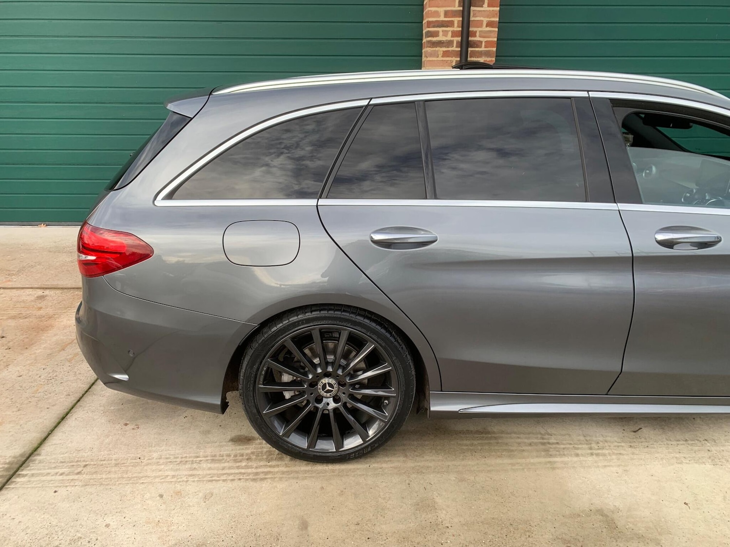 Used Mercedes-Benz C Class 2017 for sale - 76742920: Photo 38