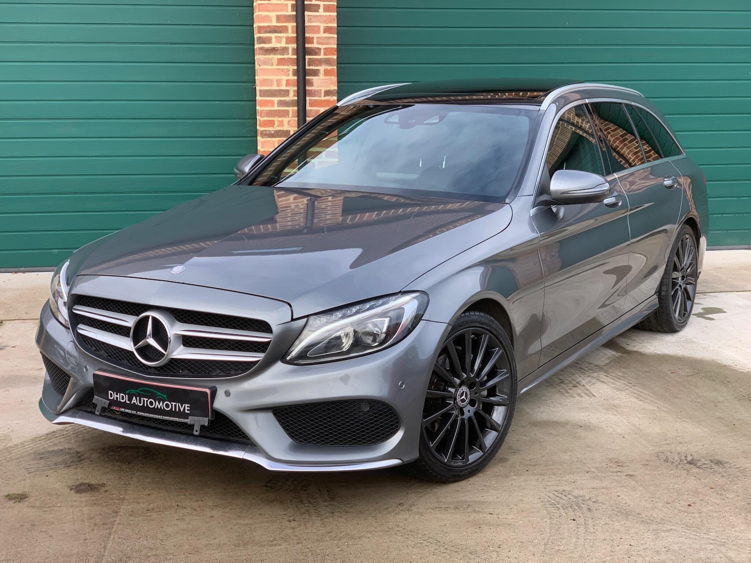 Used Mercedes-Benz C Class 2017 for sale - 76742920: Photo 50