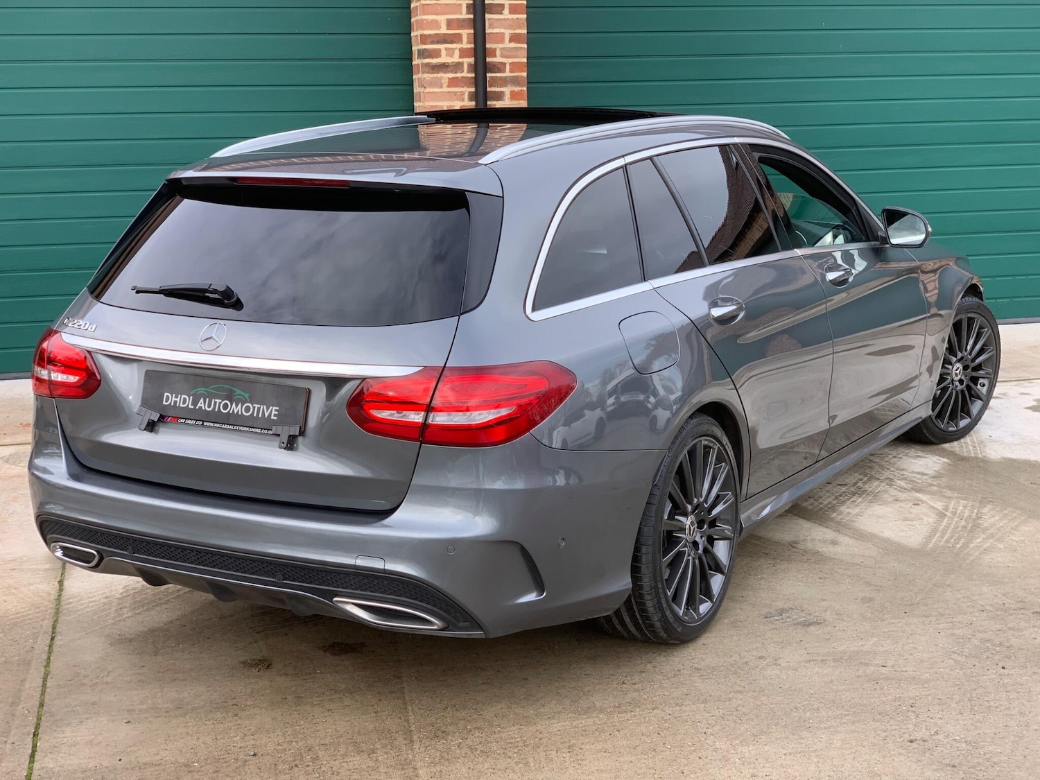 Used Mercedes-Benz C Class 2017 for sale - 76742920: Photo 51