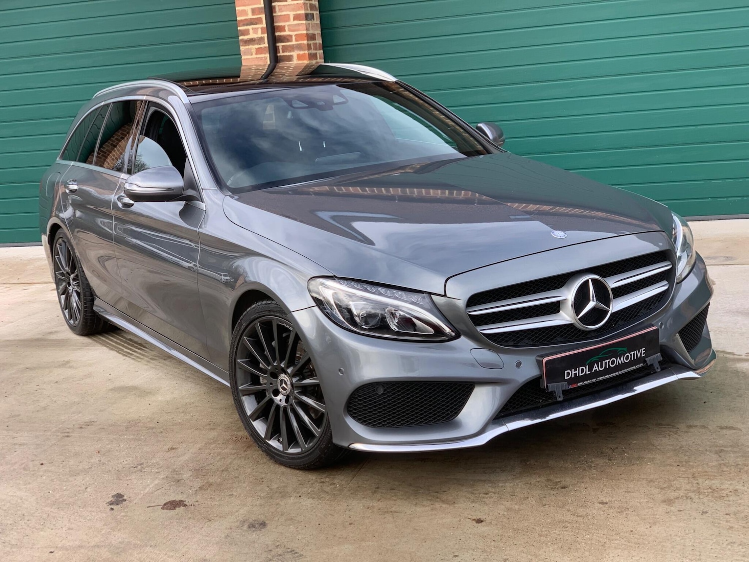 Used Mercedes-Benz C Class 2017 for sale - 76742920: Photo 65