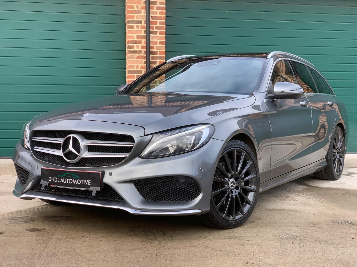 Used Mercedes-Benz C Class 2017 for sale - 76742920: Photo 67